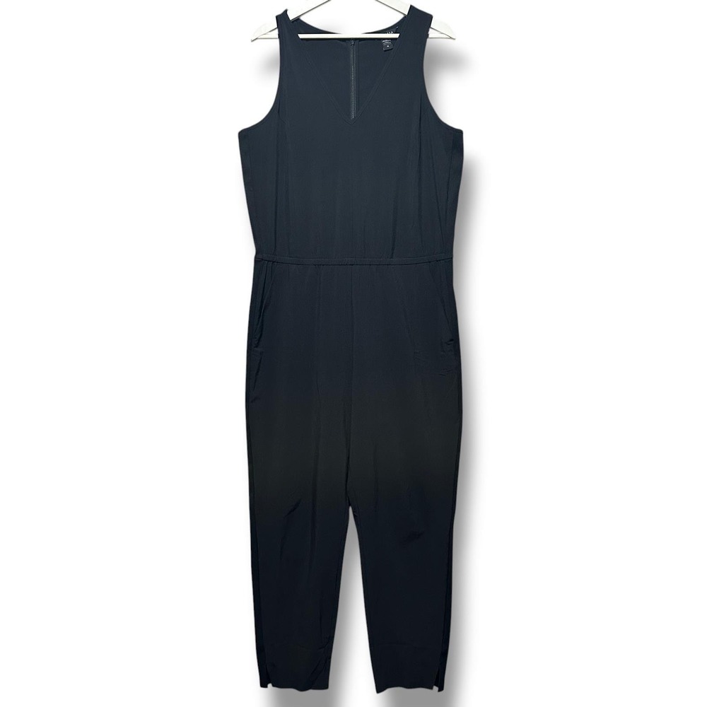 Athleta Brooklyn Jumpsuit Black‎ V-Neck Sleeveless Size 14 Activewear Travel